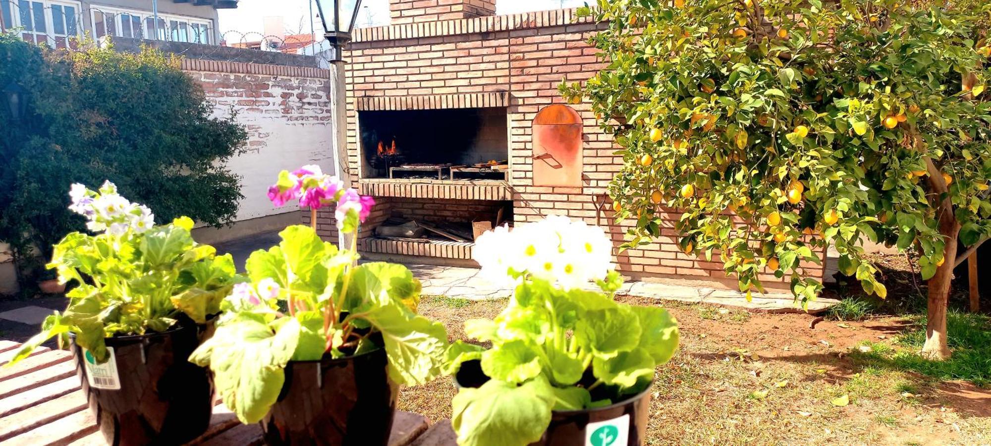 Casa Bravo Bed and Breakfast Mendoza Eksteriør billede